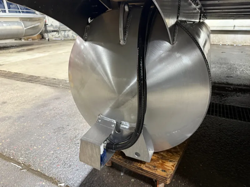 Slide: The Image of Bentley Pontoons Legacy 220 Swingback & Honda 4-Stroke EFI 2026 - 42