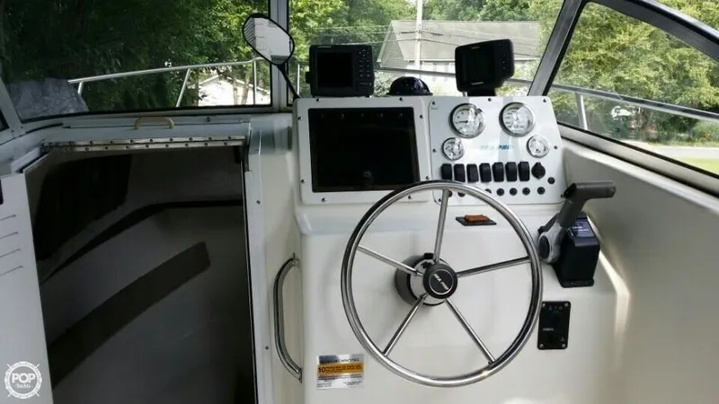 Slide: The Image of Sea Pro 235 WA 2002 - 10
