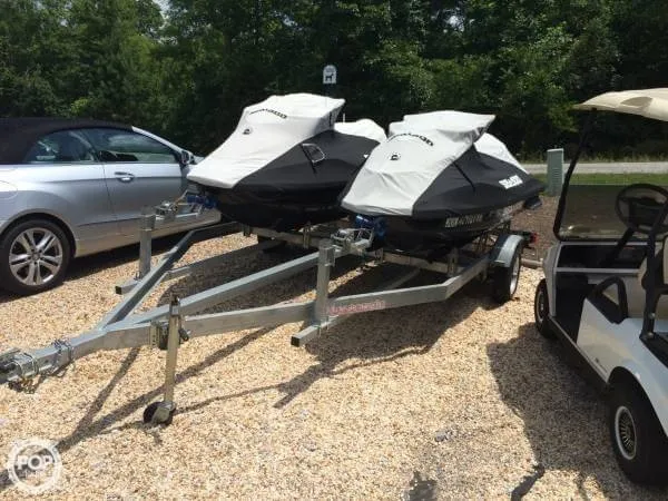 Slide: The Image of Sea-Doo GTX215 & GTR215 2013 - 10