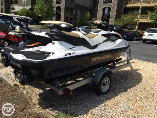 Slide: The Image of Sea-Doo GTX215 & GTR215 2013 - 8
