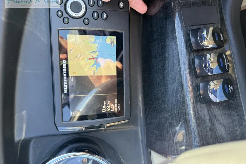 Slide: The Image of Humminbird GPS display on 2019 Avalon Catalina Quad Lounge boat dashboard. - 30