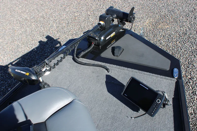 Slide: The Image of Tracker Bass Tracker Classic XL 2024 - 6