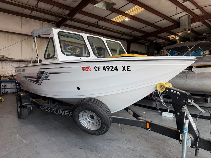 The Image of Crestliner 1850 Commander Elite w/ 150HP Mercury & 9.9HP Kicker! 2020 - 1