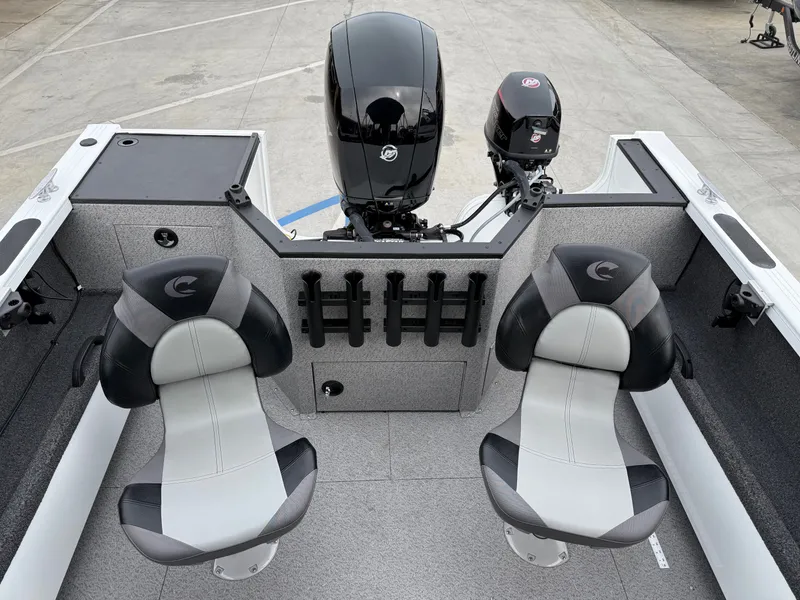 Slide: The Image of Crestliner 1850 Commander Elite w/ 150HP Mercury & 9.9HP Kicker! 2020 - 14