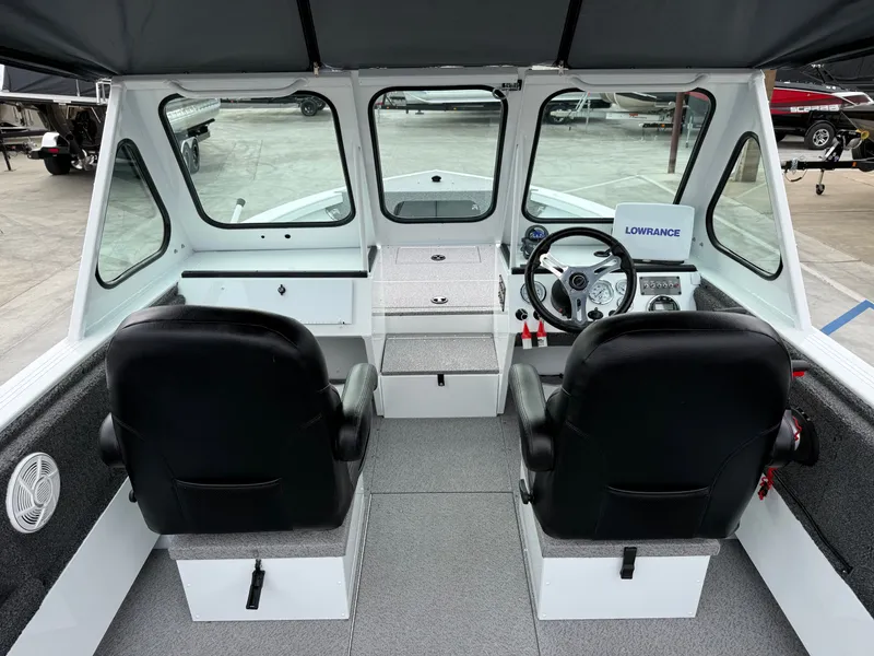 Slide: The Image of Crestliner 1850 Commander Elite w/ 150HP Mercury & 9.9HP Kicker! 2020 - 6