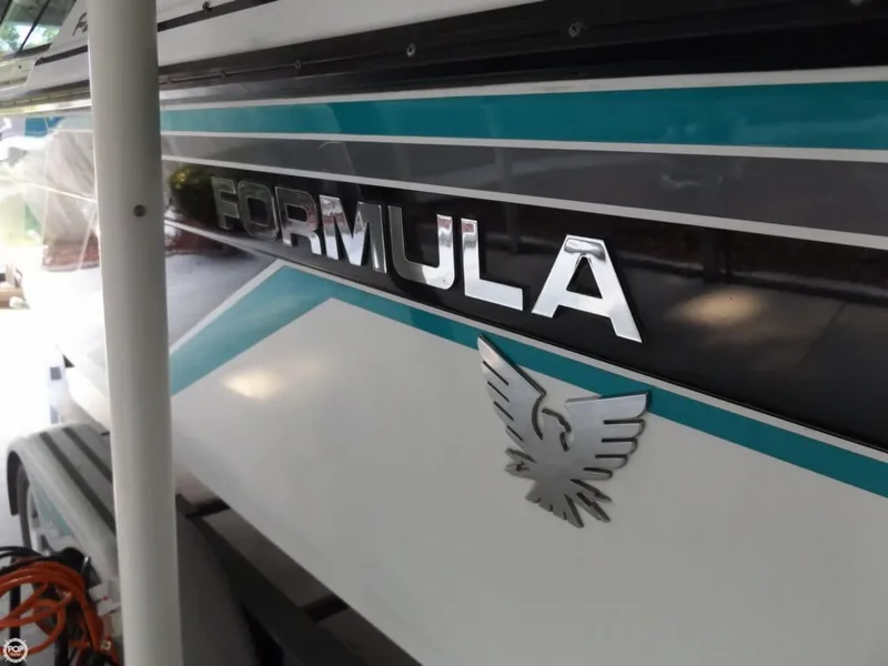 Slide: The Image of Thunderbird/Formula 242 LS 1990 - 4