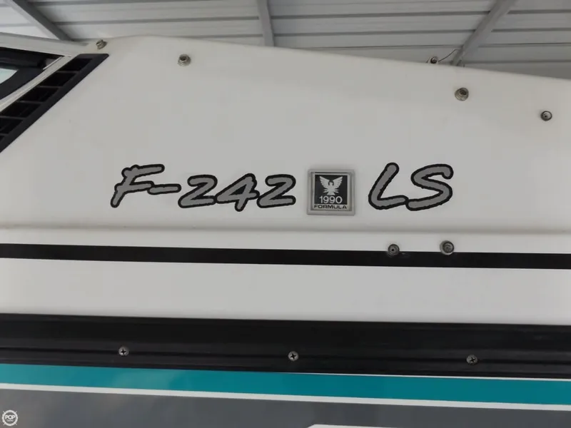 Slide: The Image of Thunderbird/Formula 242 LS 1990 - 5
