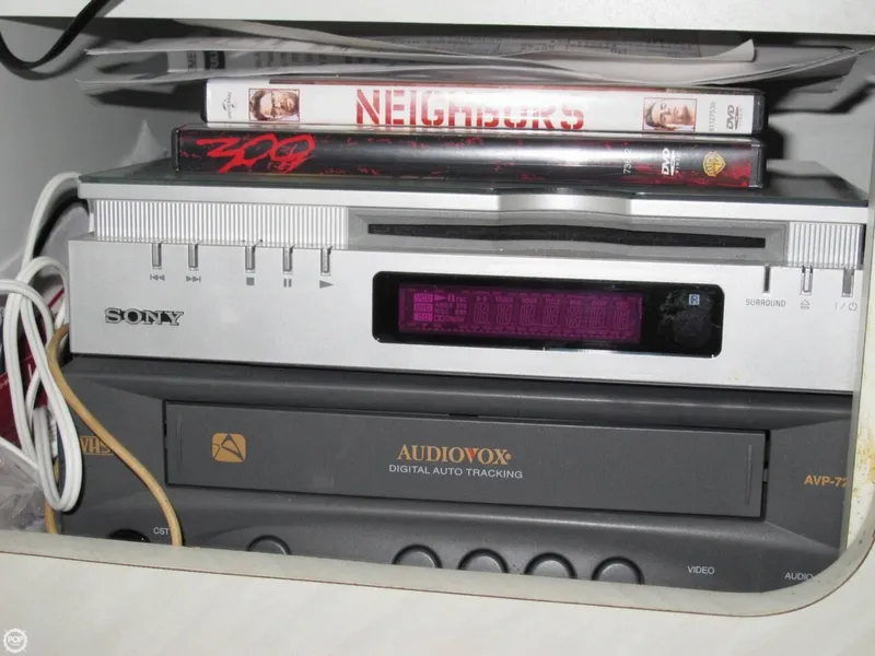 Slide: The Image of Wellcraft 3300 Coastal 1991 - 6