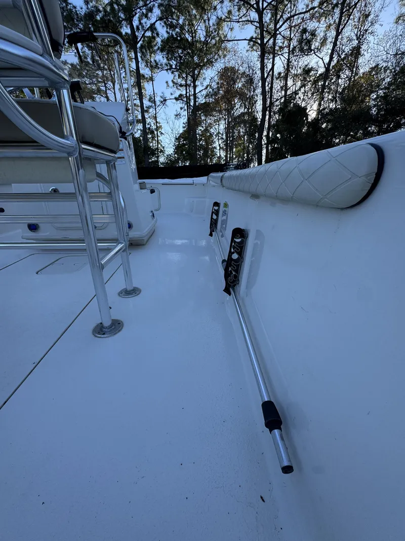 Slide: The Image of Carolina LS Series 21LS 2024 - 31