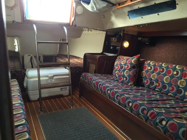 Slide: The Image of J Boats J/29 MHOB 1985 - 10