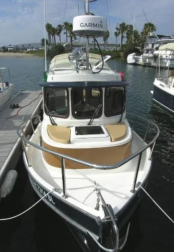 Slide: The Image of Ranger Tug R21-EC 2011 - 1