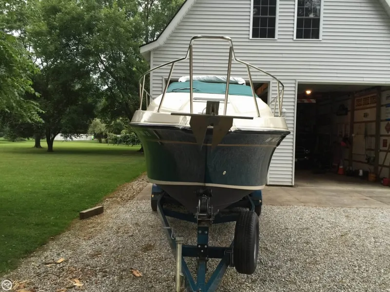 Slide: The Image of Crownline Boats 250 CR 1992 - 1