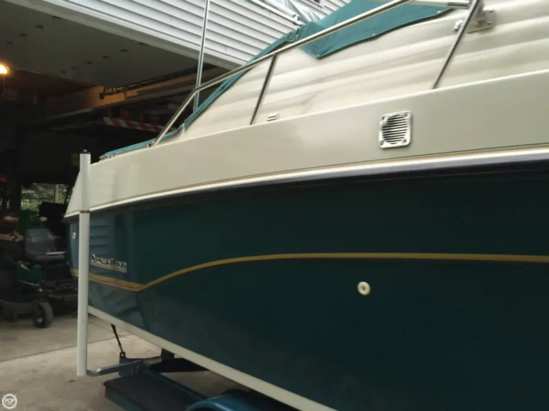 Slide: The Image of Crownline Boats 250 CR 1992 - 11