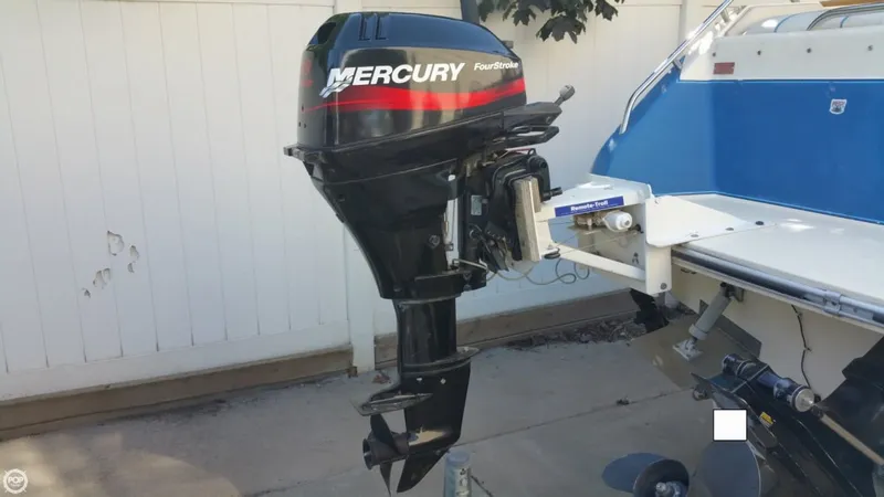 Slide: The Image of Sea Ray 230 Cuddy Cabin 1987 - 3