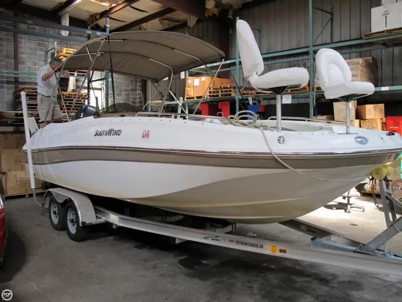 Slide: The Image of Southwind 200SD Deck boats 2013 - 1