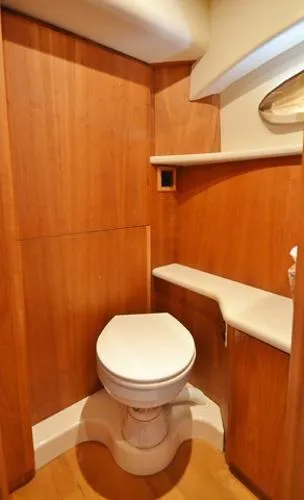 Slide: The Image of Silverton 43 Aft Cabin Motor Yacht 2003 - 10