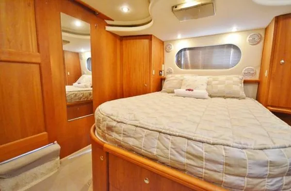 Slide: The Image of Silverton 43 Aft Cabin Motor Yacht 2003 - 9