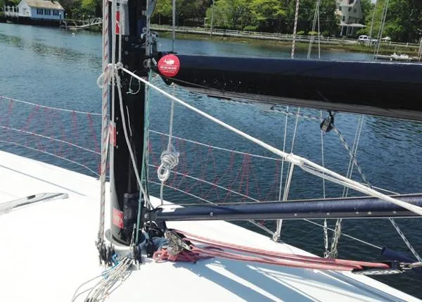 Slide: The Image of HOLBY MARINE 22S 2003 - 8
