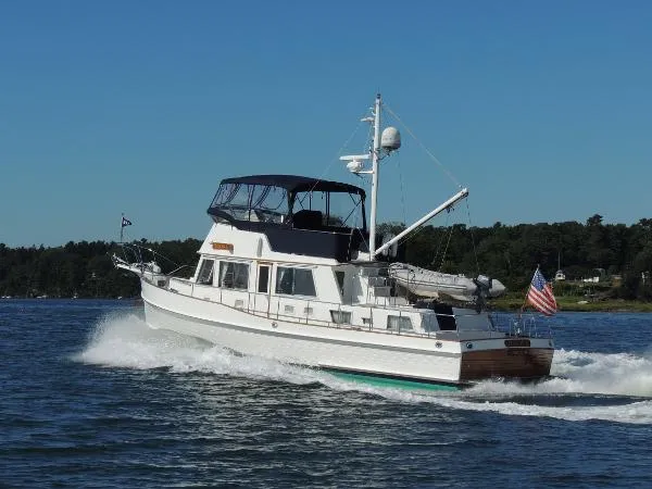 Slide: The Image of Grand Banks 42 Classic 2002 - 0