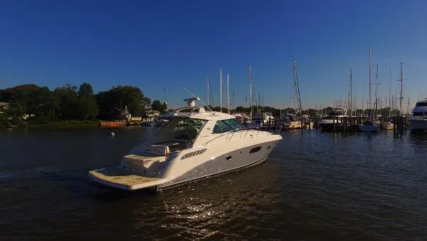 Slide: The Image of Sea Ray 450 Sundancer 2012 - 2