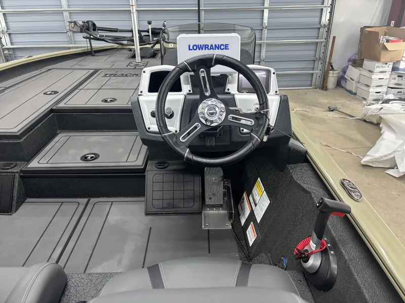 Slide: The Image of Tracker Savage 215 2026 - 5