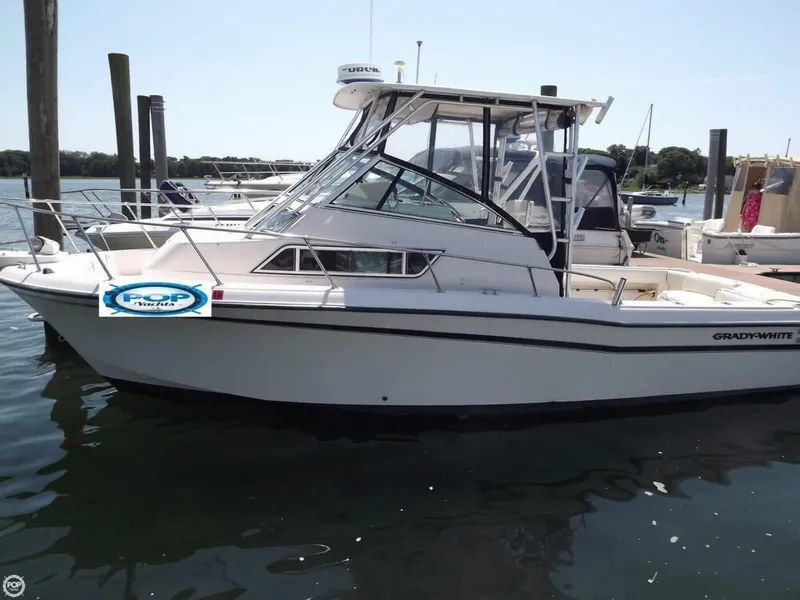 Slide: The Image of Grady-White 274 Sailfish 2000 - 2