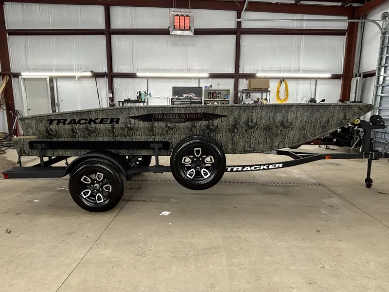 The Image of Tracker Grizzly 1650 T Prairie Wings Edition 2026 - 1