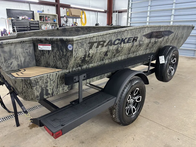 Slide: The Image of Tracker Grizzly 1650 T Prairie Wings Edition 2026 - 3