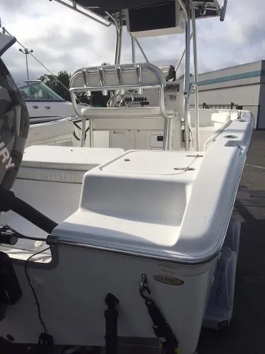 Slide: The Image of Sea Pro 220 Center Console with trailer 2007 - 4