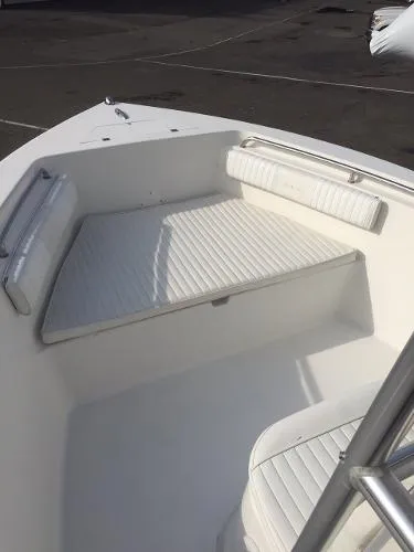 Slide: The Image of Sea Pro 220 Center Console with trailer 2007 - 6