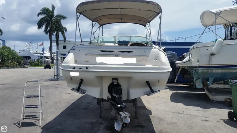 Slide: The Image of Sea Ray 260 Signature Select 1999 - 4