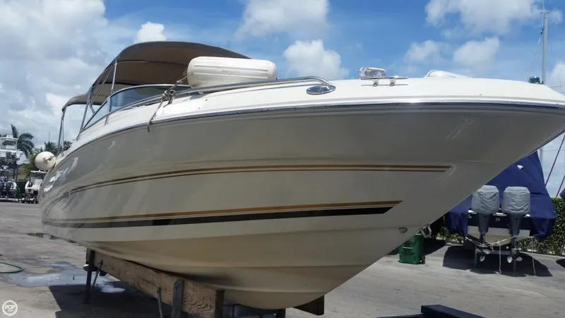Slide: The Image of Sea Ray 260 Signature Select 1999 - 5
