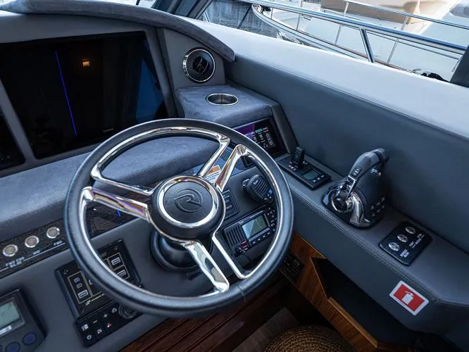 Slide: The Image of 2023 Riviera 6000 Sport Yacht Platinum - Image 23 - 23