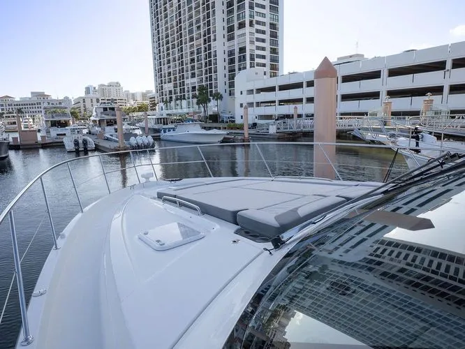 Slide: The Image of 2023 Riviera 6000 Sport Yacht Platinum - Image 41 - 41