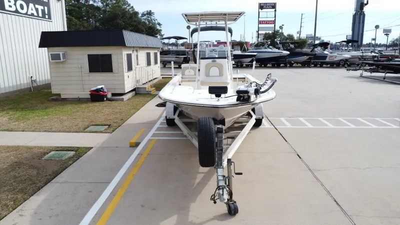 Slide: The Image of Sea Born FX22 Bay 2017 - 9