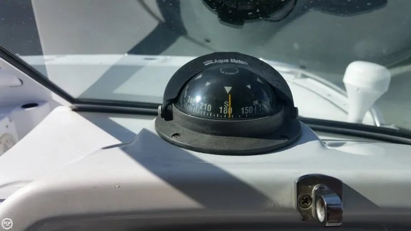 Slide: The Image of Glacier Bay 2240 SX Renegade 2003 - 7