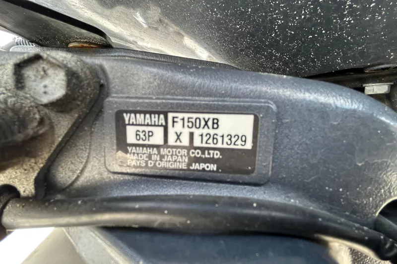 Slide: The Image of Yamaha F150XB engine label on 2022 Sea Fox 206 Commander boat. - 72