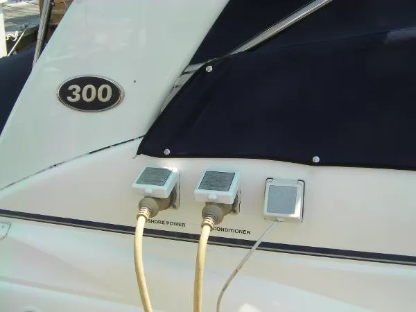 Slide: The Image of Rinker 300 Fiesta Vee 2006 - 6
