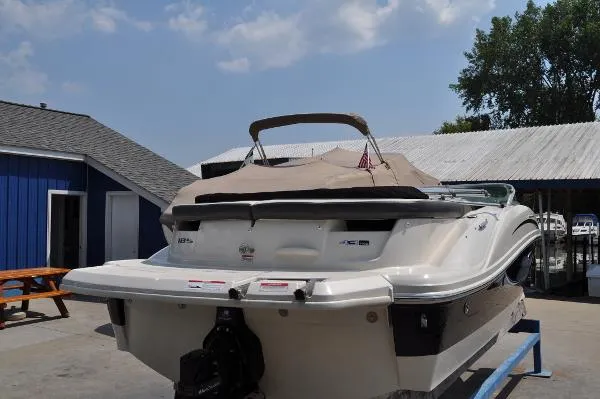 Slide: The Image of Sea Ray 185 Sport 2010 - 7