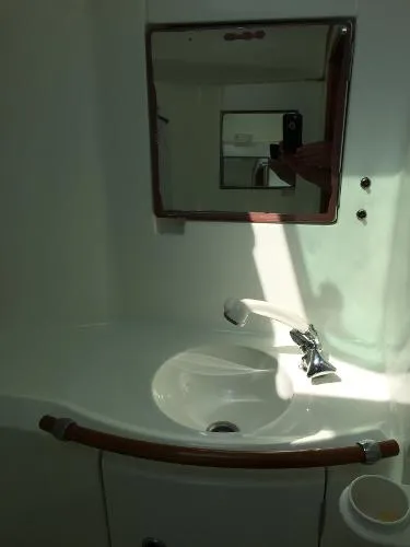 Slide: The Image of Beneteau USA 411 2001 - 10