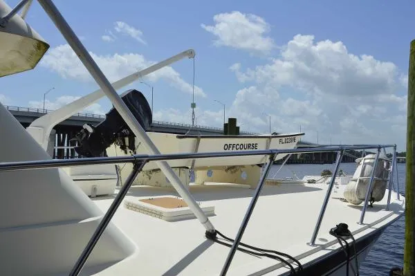 Slide: The Image of Hatteras 55 Convertible 1988 - 3