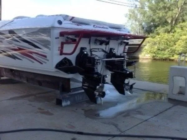 Slide: The Image of Baja 33 Outlaw SST 2004 - 6