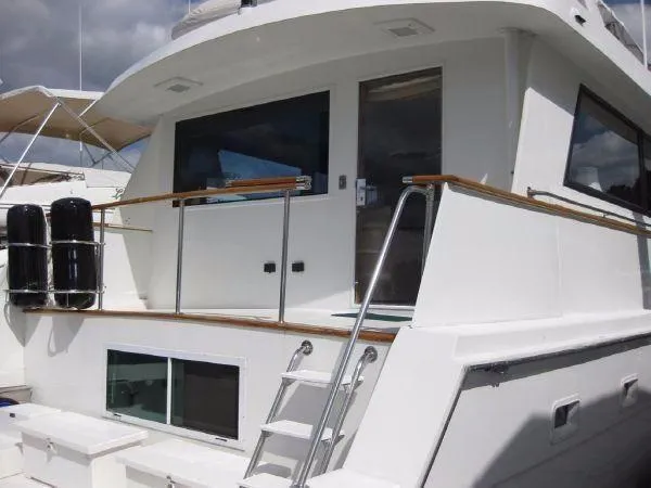 Slide: The Image of Hatteras Motor Yacht Cockpit 1988 - 7