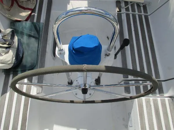 Slide: The Image of Beneteau First 310 1991 - 10