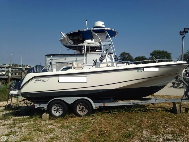 Slide: The Image of Boston Whaler 210 Outrage 2004 - 1