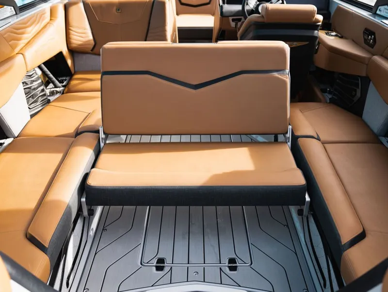 Slide: The Image of Nautique Super Air Nautique G23 2026 - 15