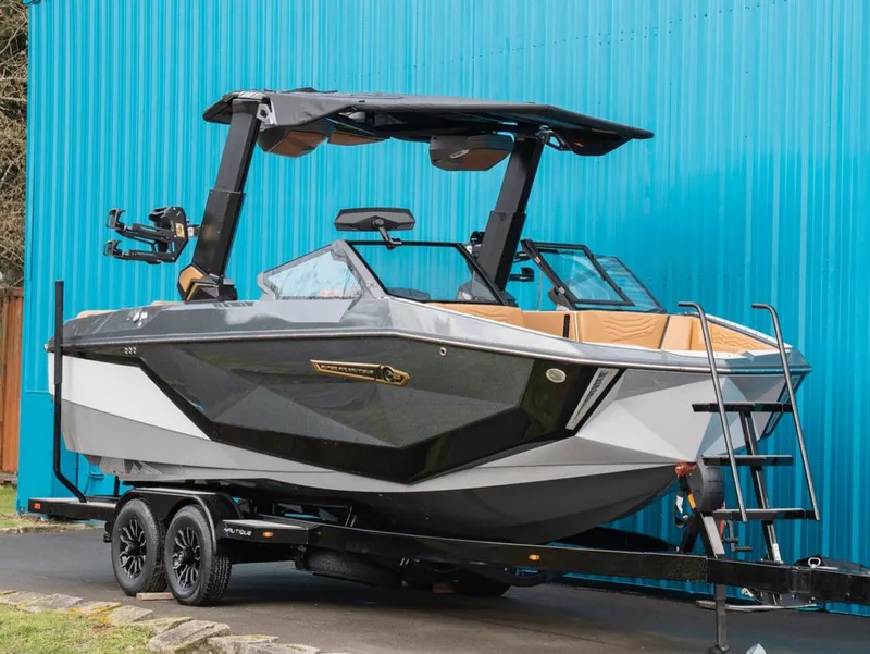 Slide: The Image of Nautique Super Air Nautique G23 2026 - 2