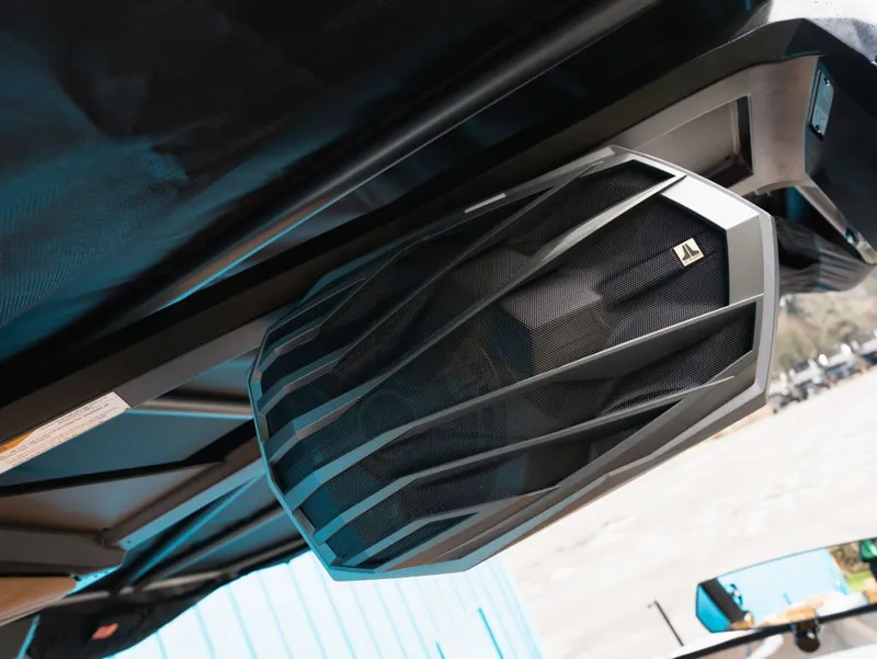 Slide: The Image of Nautique Super Air Nautique G23 2026 - 17