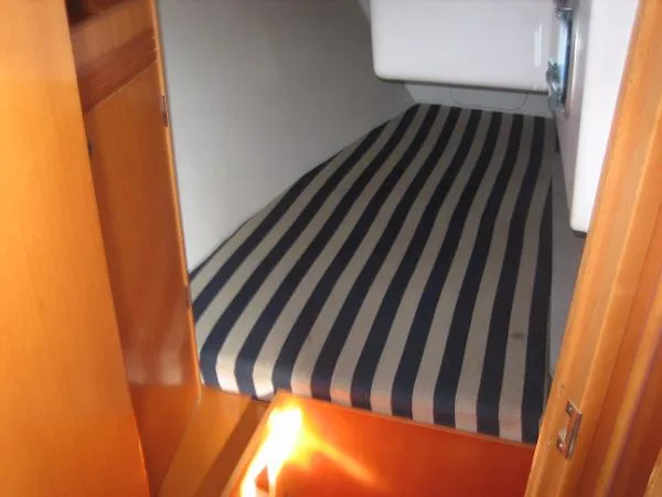 Slide: The Image of Beneteau First 10R 2007 - 10