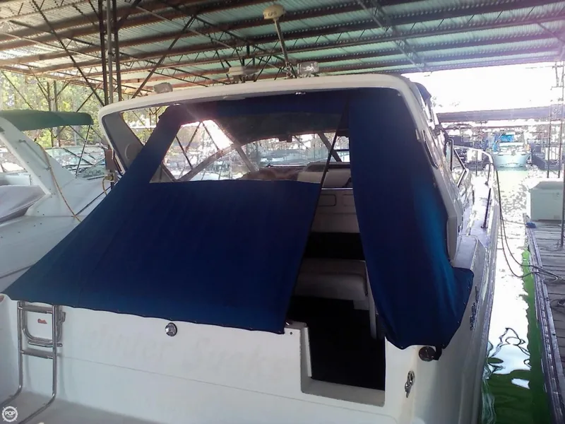 Slide: The Image of Sea Ray 330 Sundancer 1994 - 2